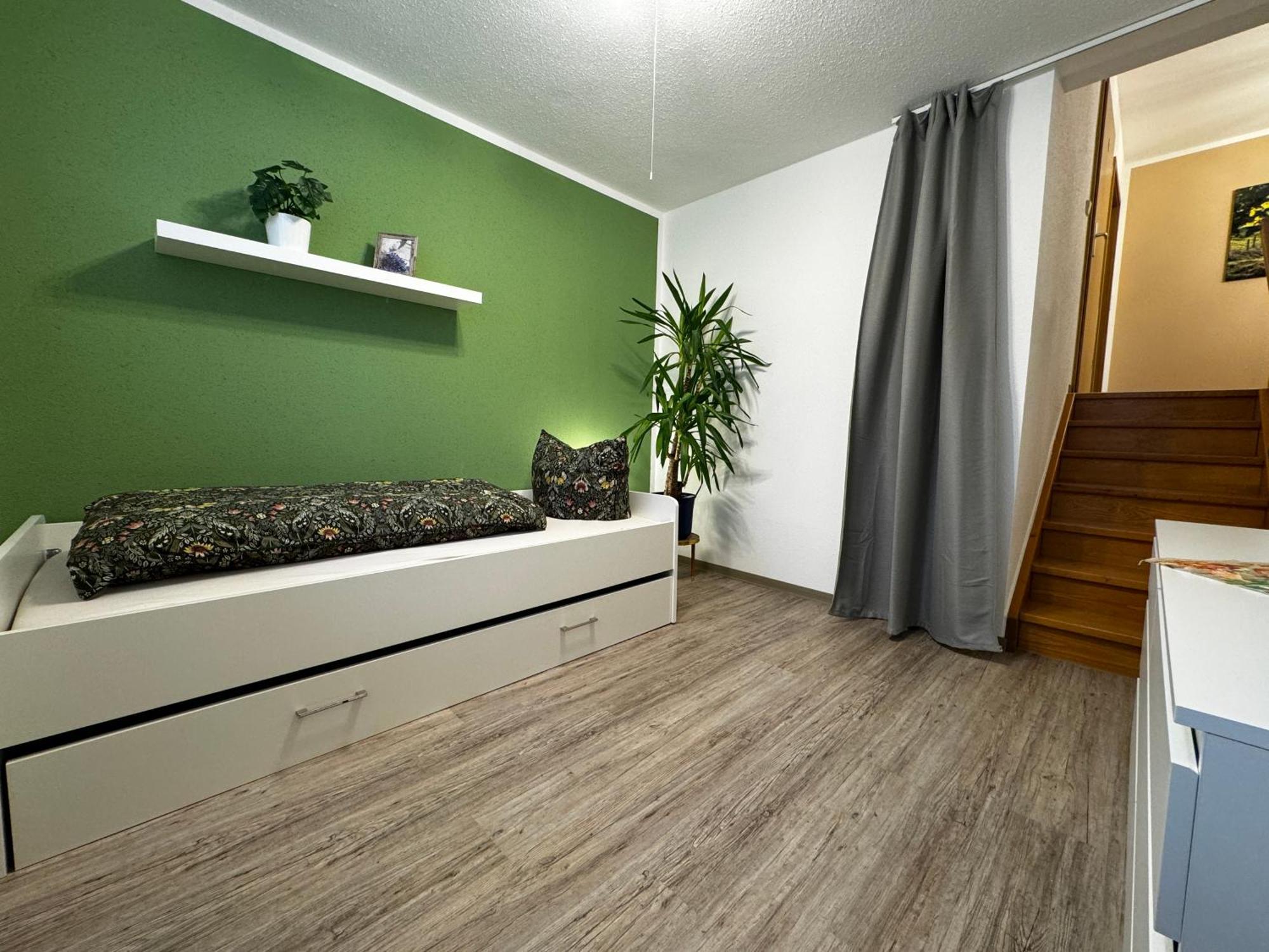 Galerie-Ferienwohnung "Im Schindlershof" - Zentral Und Ruhig Айбеншток Экстерьер фото